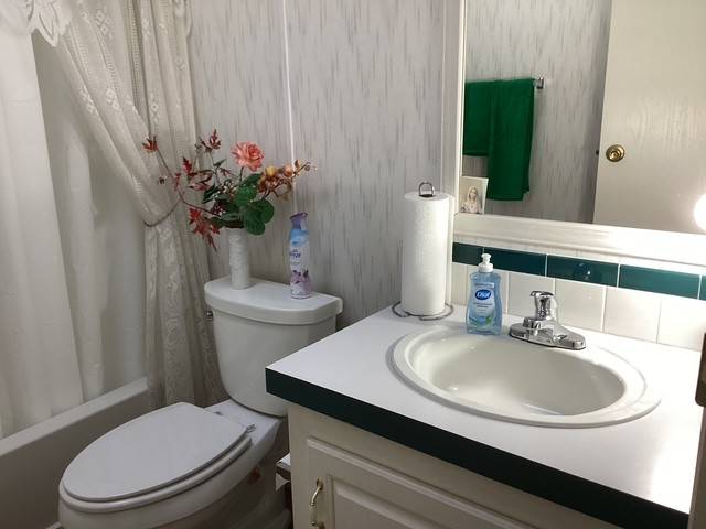 1919 Buccaneer Dr. a Sarasota, FL Mobile or Manufactured Home for Sale